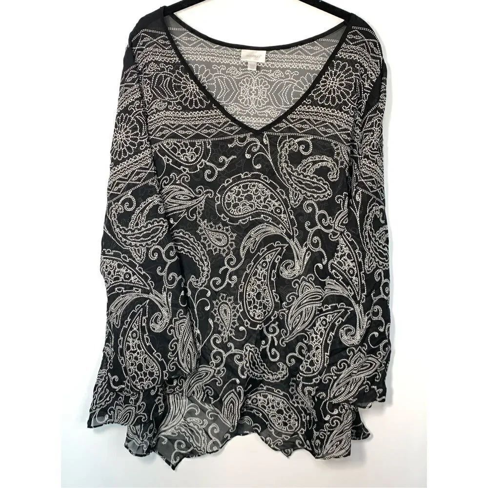 Avenue Women's Paisley Handkerchief Pointed Hem Tunic Black & White Size 22/24